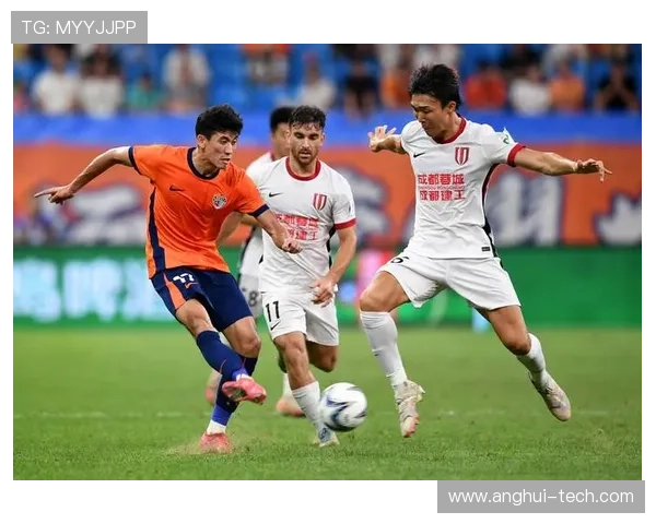 成都迎来足球明星齐聚盛况引发球迷热议与期待